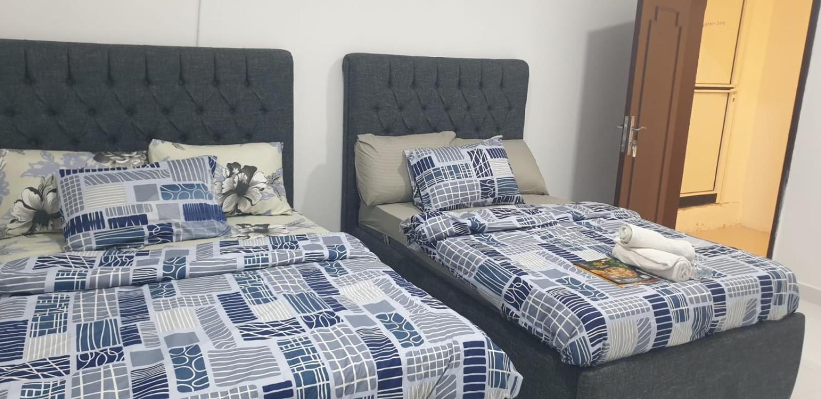 International Abu-Dhabi Hostel Villa Abu Dhabi Ngoại thất bức ảnh