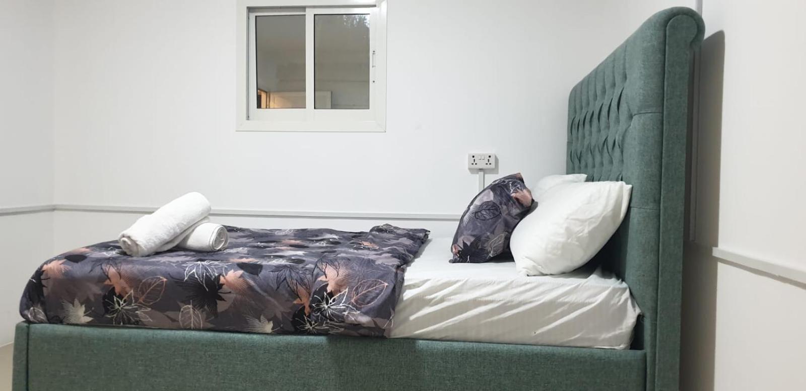 International Abu-Dhabi Hostel Villa Abu Dhabi Ngoại thất bức ảnh