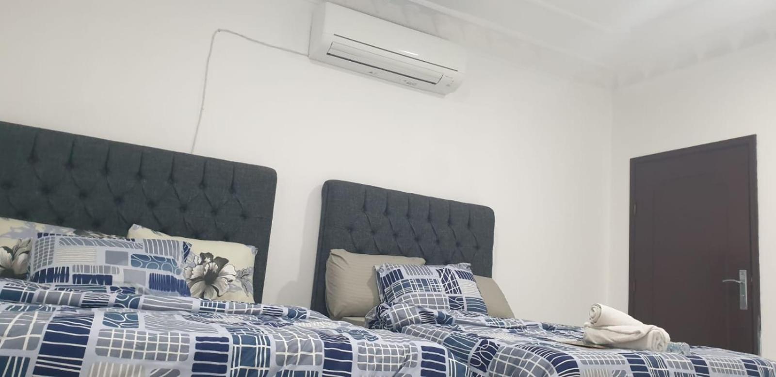 International Abu-Dhabi Hostel Villa Abu Dhabi Ngoại thất bức ảnh