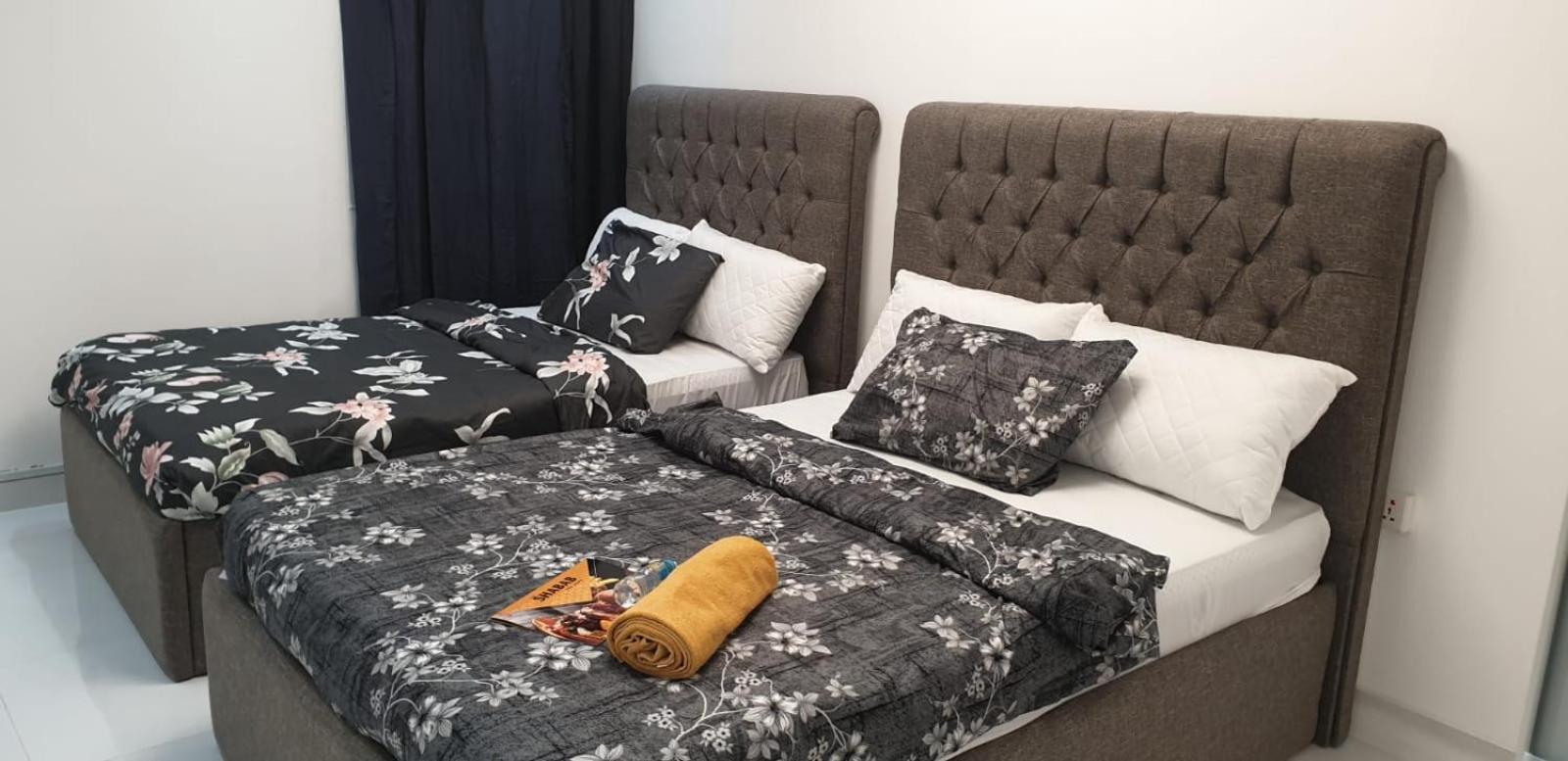 International Abu-Dhabi Hostel Villa Abu Dhabi Ngoại thất bức ảnh